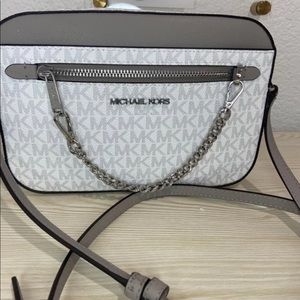 Michael Kors Jessie crossbody